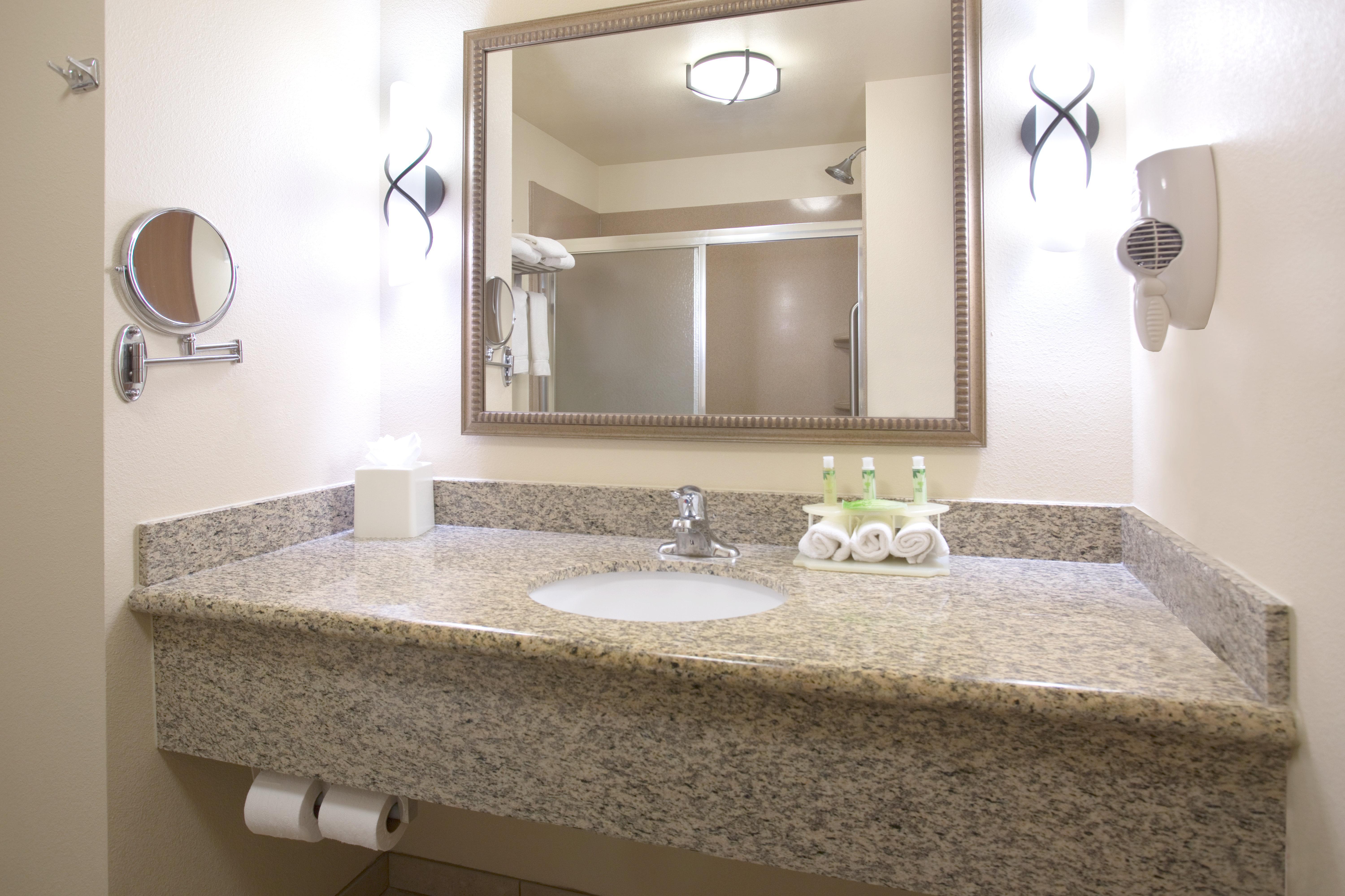 Holiday Inn Express And Suites Los Alamos Entrada Park By Ihg Eksteriør billede