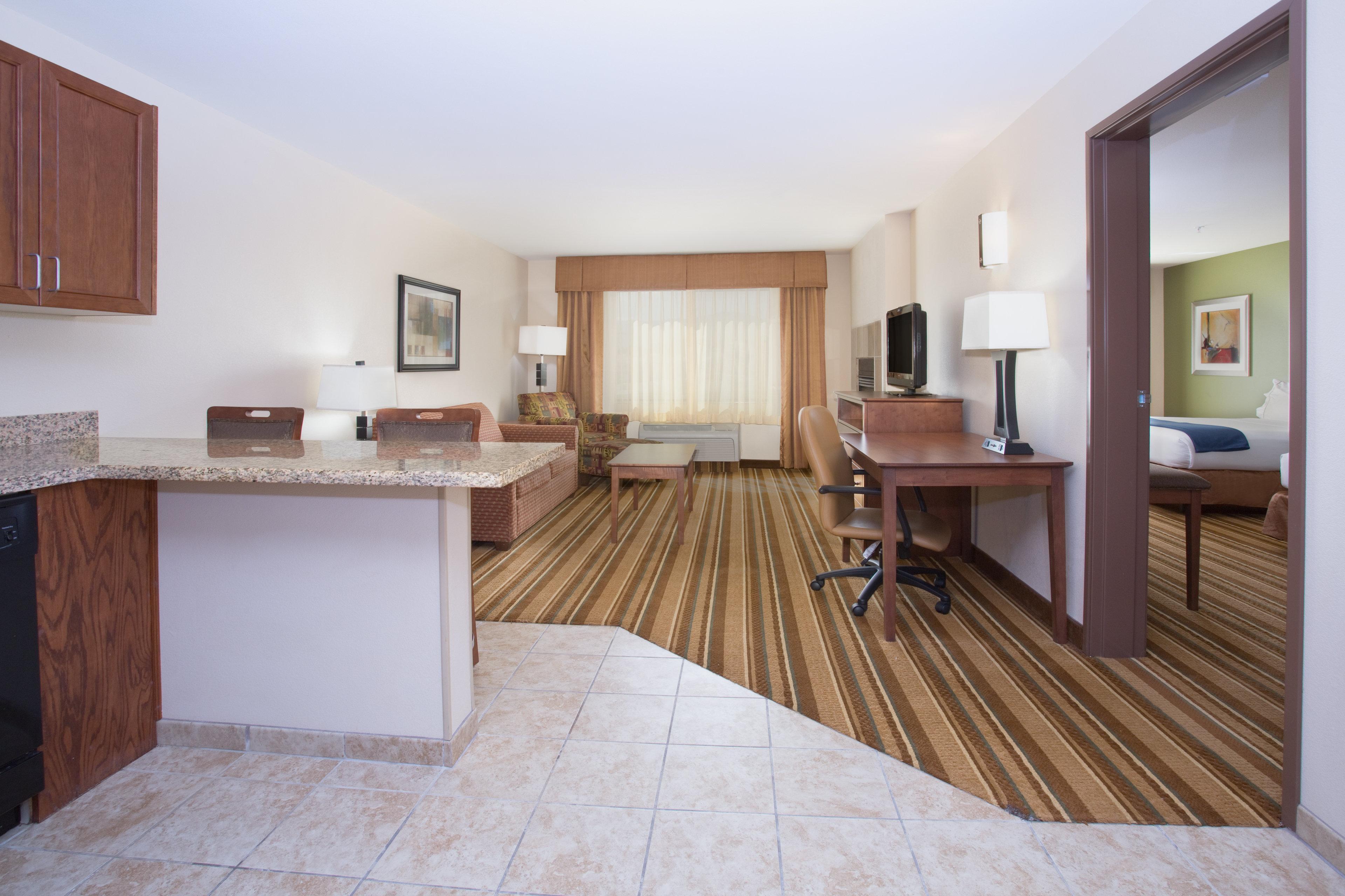 Holiday Inn Express And Suites Los Alamos Entrada Park By Ihg Eksteriør billede