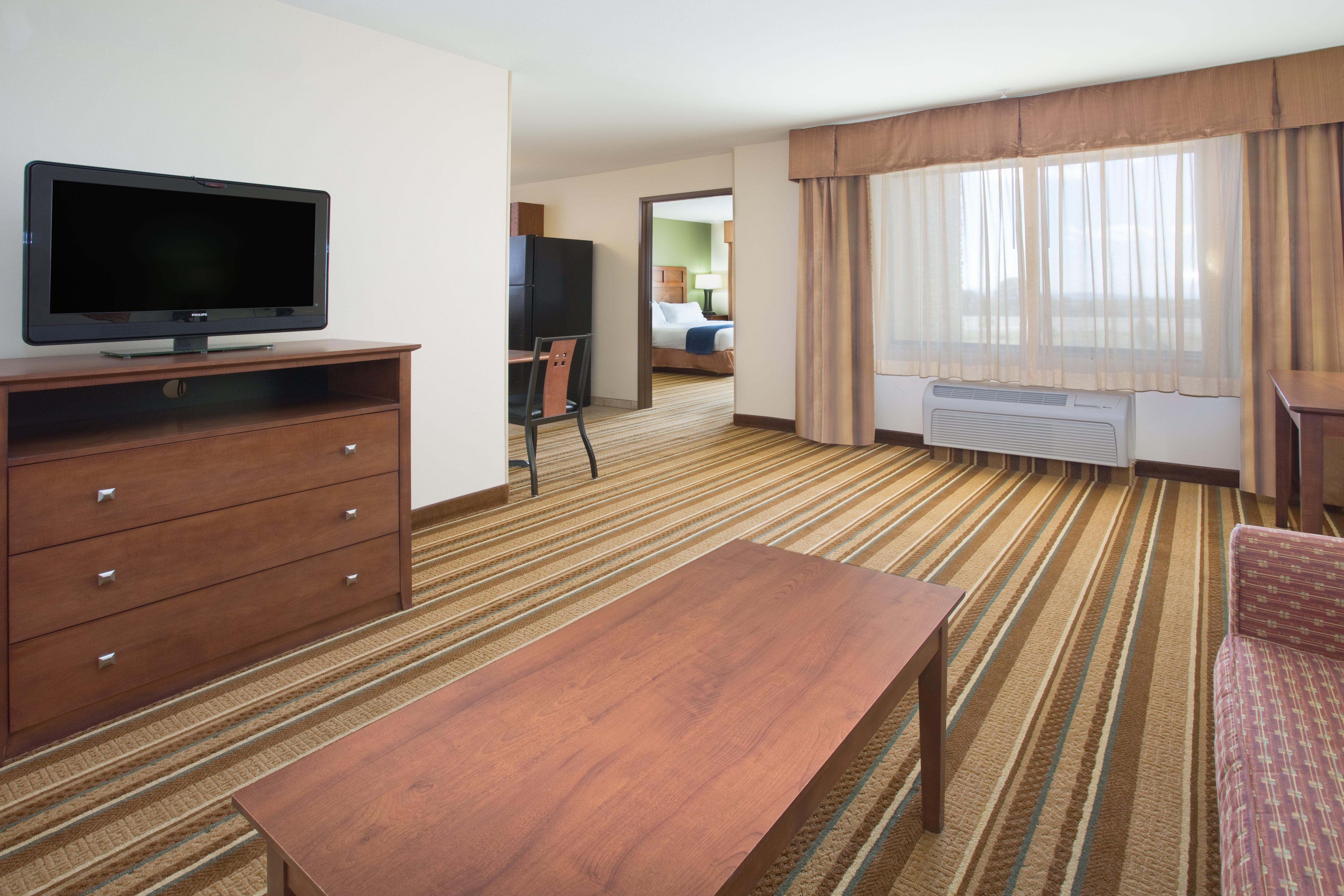 Holiday Inn Express And Suites Los Alamos Entrada Park By Ihg Eksteriør billede
