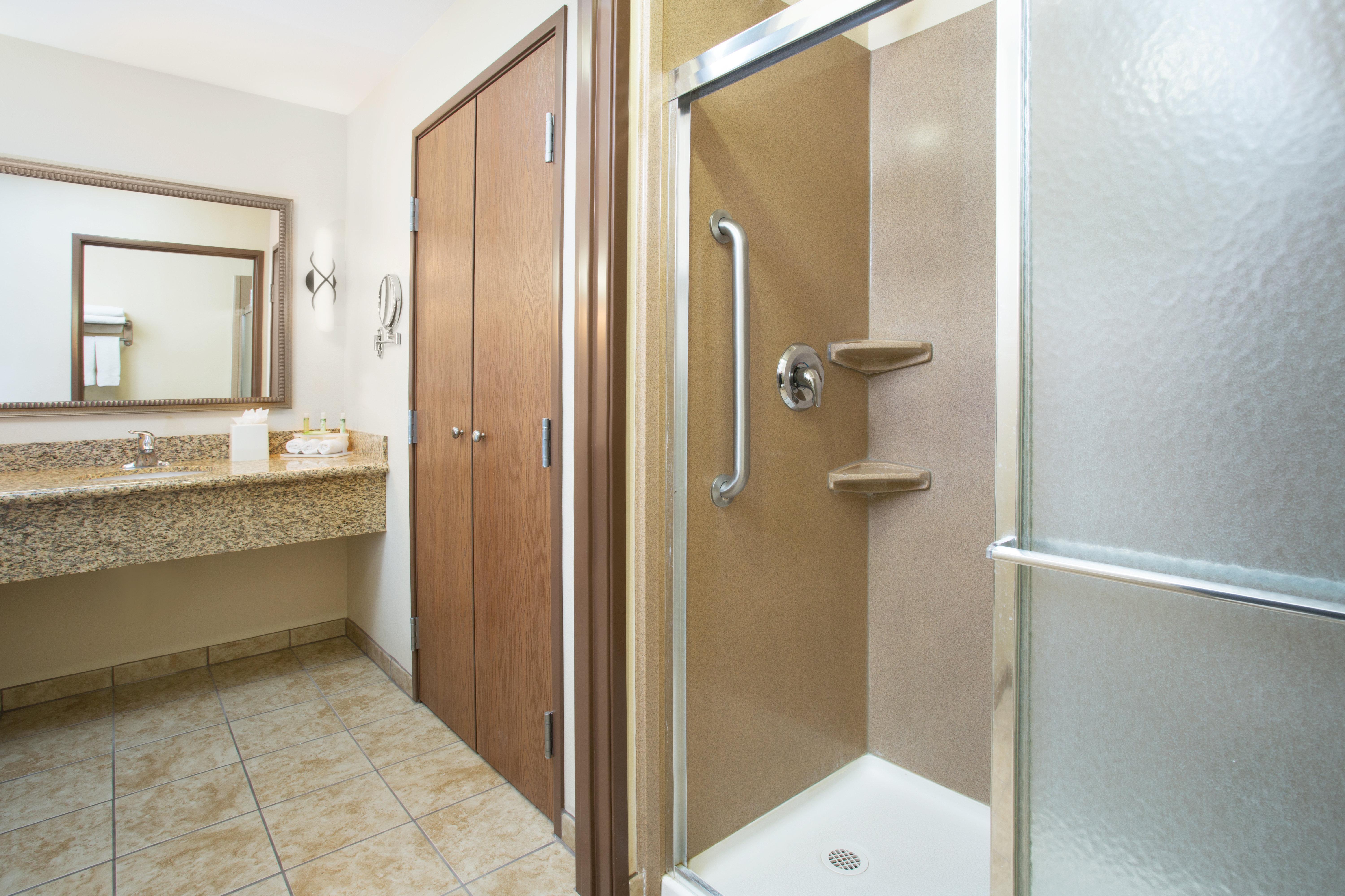 Holiday Inn Express And Suites Los Alamos Entrada Park By Ihg Eksteriør billede