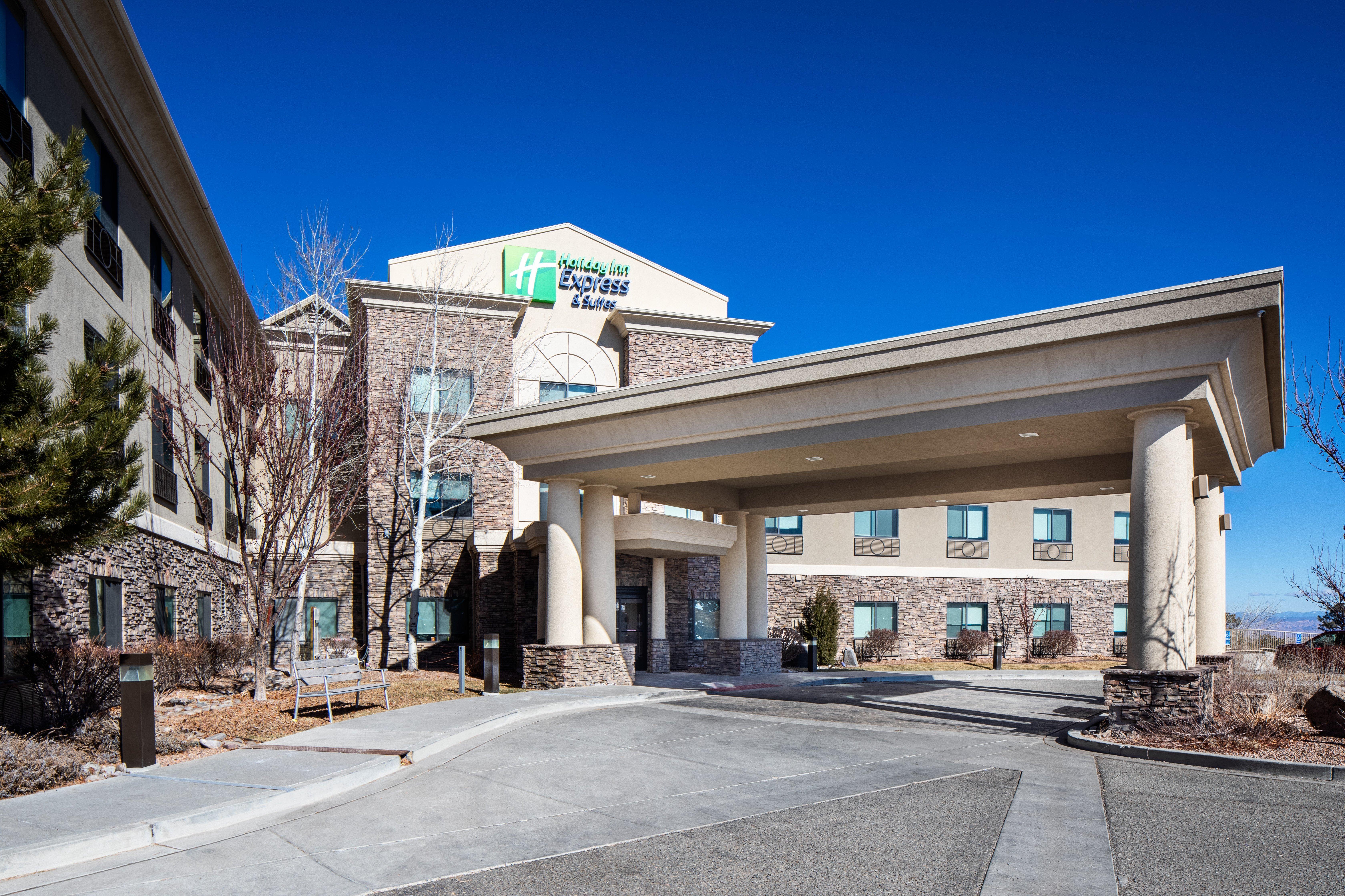 Holiday Inn Express And Suites Los Alamos Entrada Park By Ihg Eksteriør billede